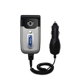 Gomadic Rapid Car / Auto Charger for the Sony Ericsson z550c - Brand w/ TipExchange Technology