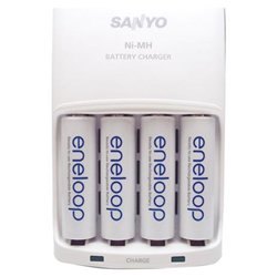 Sanyo Secmqn064 Eneloop Charger With 4 Aa Batteries