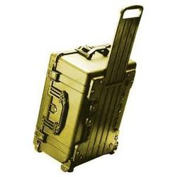 PELICAN PRODUCTS 1610 Case, Desert Tan, With Wheels, With Foam