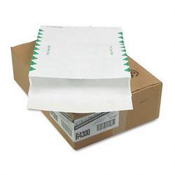Quality Park DuPont™ Tyvek® Exp. Open End Heavyweight Envelopes, 100/Ctn, 12 x 16 x 2, 1st Class