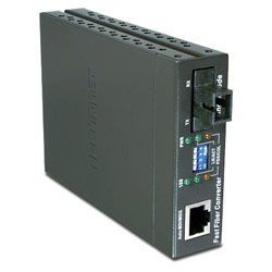 TRENDNET TRENDnet TFC-210S20D3 Fast Ethernet Stand-Alone Media Converter - 1 x RJ-45 , 1 x SC - 10/100Base-TX, 100Base-FX