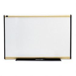 Quartet Manufacturing. Co. Total Erase® Dry Erase Board with Prestige™ Maple Frame, 36 x 24 (QRTTE543MA)