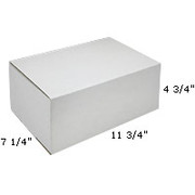 Staples White Outside-Tuck Mailers, 11-3/4" x 7-1/4" x 4-3/4"