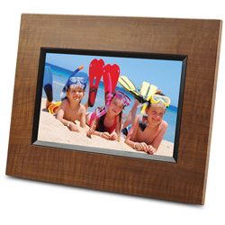 Viewsonic ViewSonic DPX702WD 7 Digital Photo Frame w/ 256MB of Internal Memory - Wood Finish