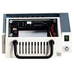 CRU Data Express 100 SCSI Carrier - Storage Enclosure - 1 x 3.5 - 1/3H Internal Hot-swappable - Beige