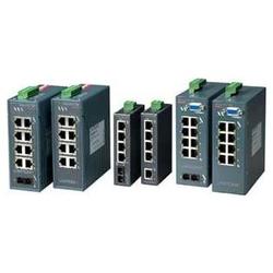 LANTRONIX Lantronix XPress-Pro 52012F 5-Port Ethernet Switch - 4 x 10/100Base-TX LAN, 1 x 100Base-FX LAN (X52012011-01)