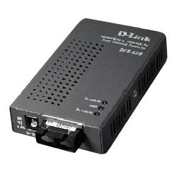D-LINK SYSTEMS D-Link DFE-855 Fast Ethernet Media Converter - 1 x RJ-45 , 1 x SC - 100Base-TX, 100Base-FX