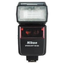 NIKON (SCANNER & DIGITAL CAMERAS) Nikon Speedlight SB-600 AF Flash Light - i-TTL, TTL, D-TTL, Manual - 65.6ft Range