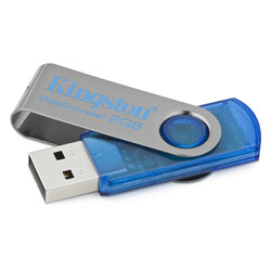 Kingston 2GB Flash Memory DataTraveler 101 with Secure Traveler (Cyan)