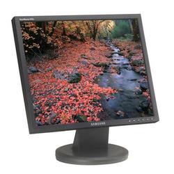 SAMSUNG INFORMATION SYSTEMS Samsung SyncMaster 940BE LCD Monitor - 19