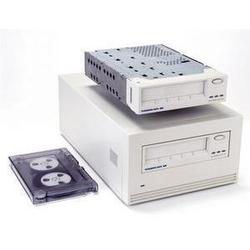 TANDBERG DATA CORP. Tandberg SLR100 Tape Drive - 50GB (Native)/100GB (Compressed) - 5.25 1/2H External