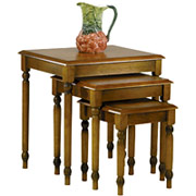 Knob Hill 3 Nesting Table Set