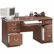 Sauder Tiffany Ridge Classic Executive Desk